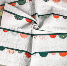 Load image into Gallery viewer, summer soiree quilt, easy curve quilt